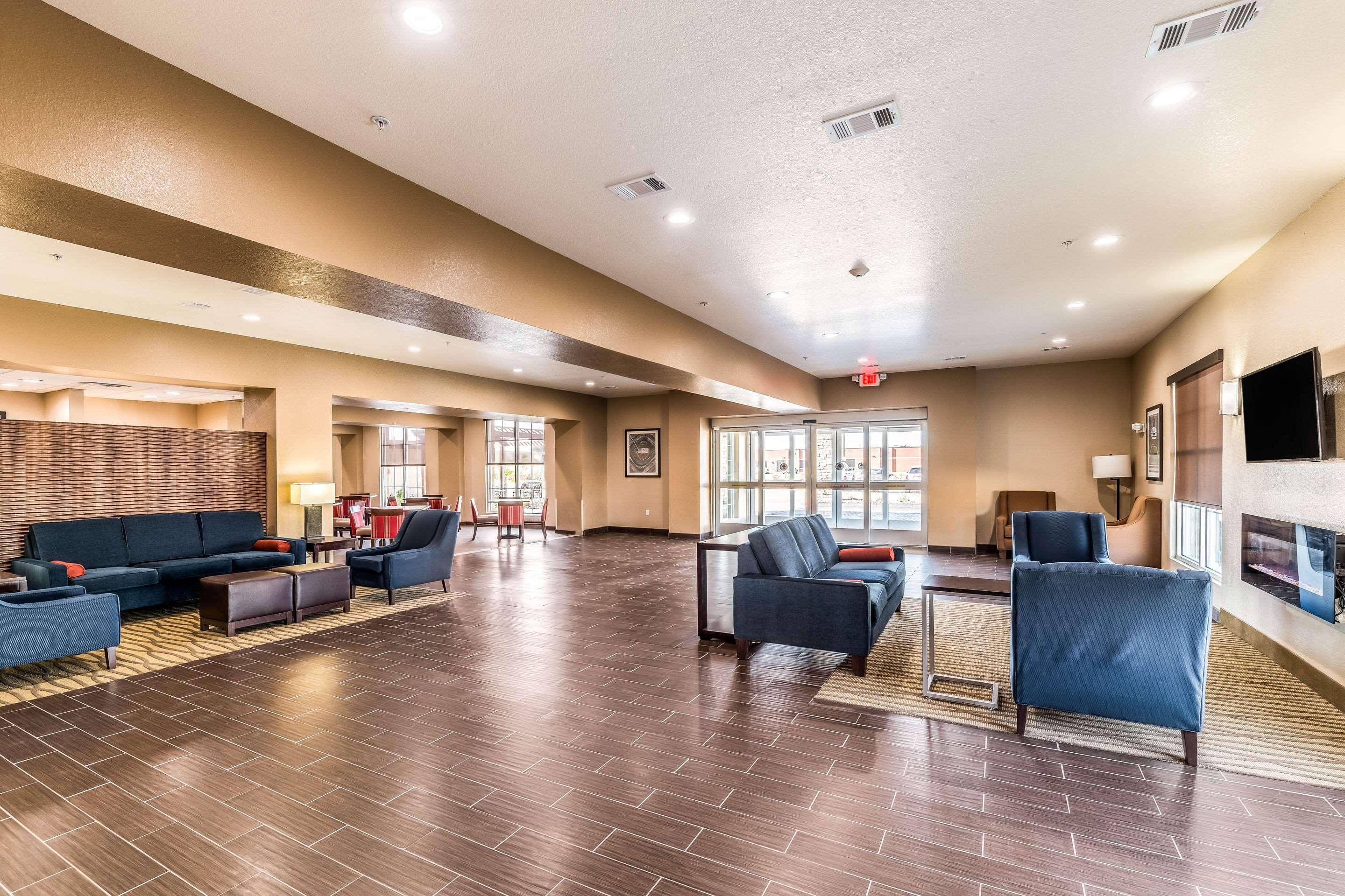 Comfort Suites Grand Prairie - Arlington North Zewnętrze zdjęcie